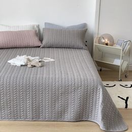 Bedspread Super warm thicken Cotton Bedspread Solid Colour Quilt Double Bed Covers sofa blanket Bed Linen Quilted Bedspread cubre cama 231013
