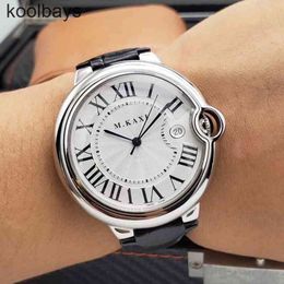 Christmas Women Cart Presents Wristwatches Designer Luxury Classic Wrist Watch Ladies Sport Men Automatic Mechanical Type Simple Waterproof Needle Calenda TH3B