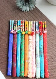Fashion Unique Disposable Bamboo Wedding Chopsticks Favors With Silk Pouch 10pair / lot