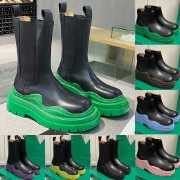 Botas de desenhista de pneus Mulheres Martin Botas Luxo Chelsea Martin Joelho Bota Mulheres Homens Motocicleta Tornozelo Metade Anti-Slip Moda Plataforma Neve Inverno Mid Botas Bootie Shoes