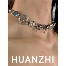 Choker HUANZHI Punk Retro Button Star Pendant Necklace Trendy Delicate Silver Colour Unisex Personalised Luxury Jewellery For Women