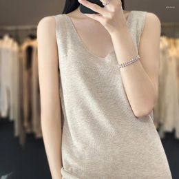 Women's Tanks Summer Knit Vest Top Sexy Sleeveless V Neck Women Camisole Pure Woolen Black White T-shirt Solid Plus Size Slim Tank Tops