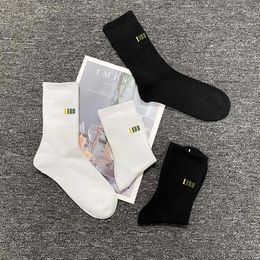 Mens Fashion Socks Boys Active Running Sports Sock Hiphop 23ss Streetwear 3 Colours for Whole198z
