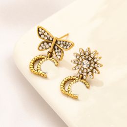 Classic Brand Double Letter Earring Luxury Designer Stud Earrings Famous Women Premium Jewellery Charm Earrings Gift Couple 18k Gold Plated 925 Silver Accessories