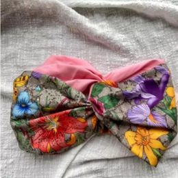 Designer Silk Elastic Headbands For Women 2022 New Arrival Luxury Girls Floral Flowers Butterfly Hair bands Scarf Hair Accessories237N