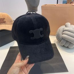 Ball Caps Luxury Designer Hat Baseball Cap Letter Classic Style for Men and Women Lovers Comfortable Breathable Sports Travel Luggage Good