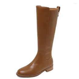 Stivali donne autunno inverno alto ginocchio ad alto ginocchio signore casual tacchi bassi scarpe da donna in pelle di cuoio 811