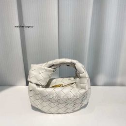 Totes Bottegaaveneta Woven Bag Wrist 2023 Design Venetas Small Girl Designer Fashion Evening Handbag Women's Mini Jodie Spring Versatile Purse Jodies 16cm L