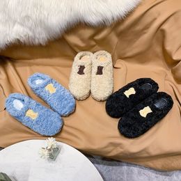 Designer Fluffy slippers Luxury Winter Wool Slides Women Fur Fluffy Slippers Ladies Warm Letters Sandals Comfortable Fuzzy Girl Flip Flop Slipper 35-41