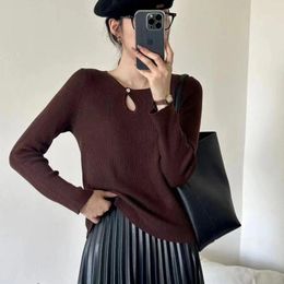 Women's Sweaters 2023 Autumn High End Korean Celebrity Show Thin Neckline Hollow Out Wool Blended Solid Color Knit Shirt