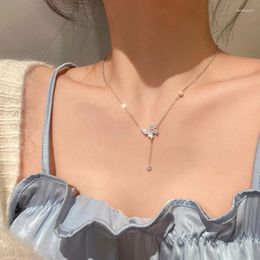 Pendant Necklaces Crystal Shiny Butterfly Clavicle Chain Necklace For Women Fashion Silver Color Acrylic Zircon Jewelry