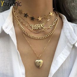 Youvanic Vintage Layered Gold Chain Locket Heart Pendant Necklace Love Letter Star Choker For Women Fashion Jewellery Collar 26141249E