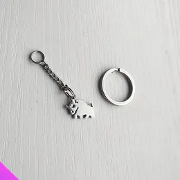 Keychains DIY Keychain Bull Pendant Animal Cow Free Combination Key Chain Stainless Steel Ladies Men Daily Necessities