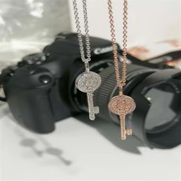 Necklace Key diamond horseshoe hardware designer Women Men couple fashion watche Wedding Party Thanksgiving Day Valentine engageme2314