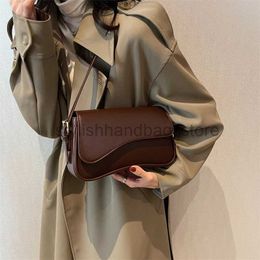 Shoulder Bags Vintage PU LEather Underarm Bags for 2023 Spring FemaLE Crossbody Bag Handbags andstylishhandbagsstore