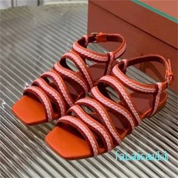 Designer Summer Woven Leather Sandals Flat Heel Caasual Beach Shoes Open Toe Strappy Rome Sandalias Holiday Shoes Women