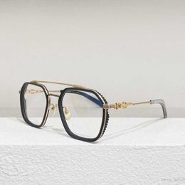 Yeni Popüler Retro Gözlük Çerçeveleri Kadın Reçete Gözlükleri Punk Stil Tasarım Kare Çelik Çerçeve Deri Kutu HD Lens En Kalite Tasarımcı Sunglas