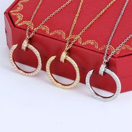Stainless steel Fashion classic nail Pendant Necklaces C-shaped men and women couples party diamond Jewellery to send lover does not303q