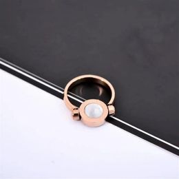 High-quality rose gold double-sided rotation With Side Stones Rings Fashion lady creative flip ring Send original gift box189q