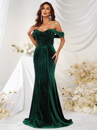 Green Shiny Veet Mother Of The Bride Dresses Mermaid Appliqued Wedding Guest Dress Long Off Shoulder V Neckline Floor Length Bling Sequined Elegant Evening
