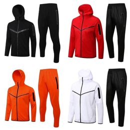 Mens Designer Tracksuit Sweatshirts Suits Men Fashion Leisure Sport Coats Man Jackets Coat Hoodie Sweatshirt Luxury Sweatsuit Clot217u