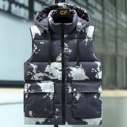 Men's Vests Plus Size S-8XL Autumn Winter Thick Sleeveless Jackets For Men Camouflage Warm Cotton Vest Hooded Casual Oversize Waistcoat 231017