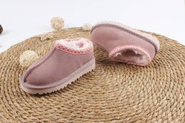 Pantofole Tasman per bambini uggies treccia Sandali Tazz Scarpe per bambini Ciabatte in pelliccia di castagna Pelle di pecora Shearling Classic Ultra Mini Boot Ciabatte invernali Scarpe australiane