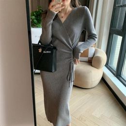 Casual Dresses One Piece Pink Knitted Dress Fall Winter Style V-Neck Drawstring Fashionable Clothing Sweater For Women 2023274F