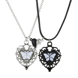 Pendant Necklaces 2pcs Magnetic Attraction Heart Necklace For Couples Oil Drip Butterfly Personality Choker Jewelry Accessories