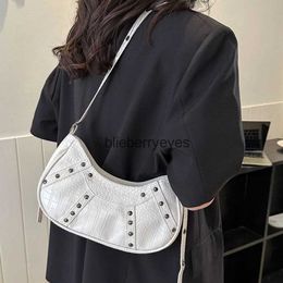 Shoulder Bags Large Chain PU Tote Shoulder Bag Pattern Handbag Underarm Bag Simple Female Crossbody Bagblieberryeyes