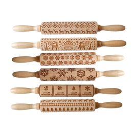 Rolling Pins Pastry Boards Wooden Rolling Pin Reindeer Snowflake Tree Merry Engraved Baking Cookie Noodle Biscuit Waffle Roller For Christmas Home Food 231018