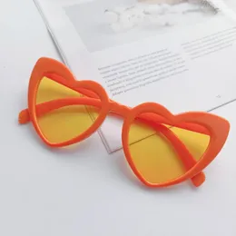 Солнечные очки в красивой оправе в форме сердца портативные на открытом воздухе для путешествий