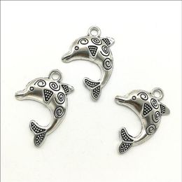 100pcs Dolphins Alloy Antique Silver Charms Pendant Retro Jewelry Making DIY Keychain Ancient Silver Pendant For Bracelet Earrings278F