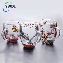 Mugs 1 2pcs Fillings Dry Flowers Double Wall Glass Cup With Handle Heat Resistant Tea Coffee Cups Espresso Milk Mug Creative Gift 231018