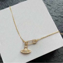 Pendant Necklaces Designer Letter Vivian Chokers Luxury Women Fashion Jewelry Metal Pearl Necklace cjeweler Westwood 5047ESS