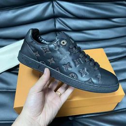 New Designer Shoe RIVOLI Sneakers Frontrow casual shoes Floral Print embossed calf leather Men Casual Shoes Upper Rubber Sole Candy Colour men's Sneaker Party 01