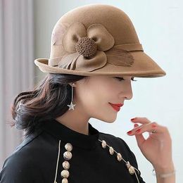 Berets Vintage Women Ladies Hat Up-turn Brim Flower Wool Felt Hats Lady Banquet Formal Woollen Fedora
