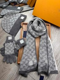 Scarf Hat Gloves Set For beanies Men Wool Winter 3 Piece Design Caps Shawl Designer Hats Scarves Wool Beanie Wrap Scarfs with Box