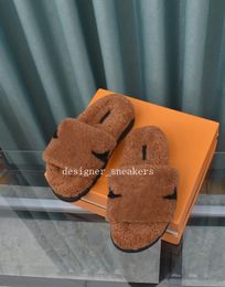 Luxury Slides Designer mens womens Slippers Ladies Fashion Wool Winter Fur Fluffy Furry Warm Letters Sandals Female Comfortable Fuzzy Slipper 35-45 With Box