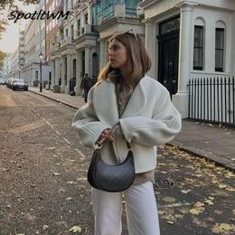 Womens Jackets White Wool Short Coat For Woman Autumn Open Stitch Long Sleeve V Neck Loose Female Jacket Elegant Winter Streetwear 231018