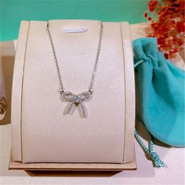 925 Sterling Silver Bow Pendant Necklace Diamond Clavicle Chain Women Jewellery Whole Valentine's Day300e