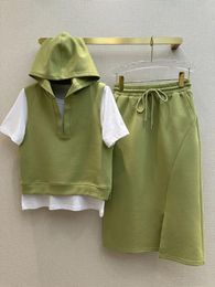 Work Dresses Green Three-piece Set Round Neck White T Hooded Vest Wrap Skirt Age-reducing Upper Body And Versatile