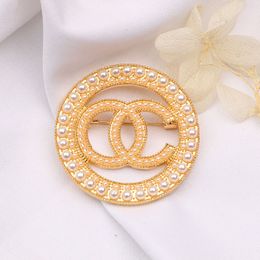 18K Gold Plated Charm Brand Brooch Double Letter Designer High Quality Pin for Women Men Fashion Round Pearl Brooches Wedding Party Gift Jewerlry 20style