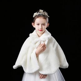 Jackor Flower Girls Thicken Plush Bolero rycka prinsessa Vit faux pälsrock axel cape bröllopsklänning sjalomslag stal bowknot 231018