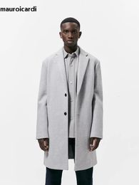 Men's Wool Blends Mauroicardi Autumn Winter Warm Soft Light Grey Woolen Coat Men with Back Slit Single Breasted Luxury Overcoat 2023 231017