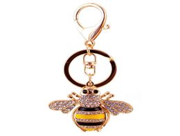 Keychains Creative lovely crystal inlaid with diamond bee car key chain women039s bag accessories metal pendant7379845