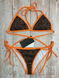 2024SS Tasarımcı Bikini Simey Takım Kadın Seksi Mayo Bayanlar Arka Çıkmaz Mektup Çok Kollar Yaz Saati Plaj Mayoları Rüzgar Mayo #82