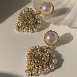 Dangle & Chandelier 2021 Vintage Baroque Pearl Big Love Heart Drop Earrings Gold Color Metal Geometric For Women Girls Party Trave215L