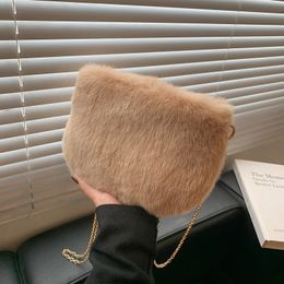 Evening Bags Fur Armpit Bag With Chain Fashion Fluffy Crossbody Bags For Women Winter Faux Furry Handbag Fausse Fourrure Fell Tasche 231018