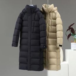 Piumino lungo allungato da uomo di stile famoso designer 2024 Canada Nord Inverno Cappotto con cappuccio Giacche Outdoor Abbigliamento uomo antivento S-2XL nero